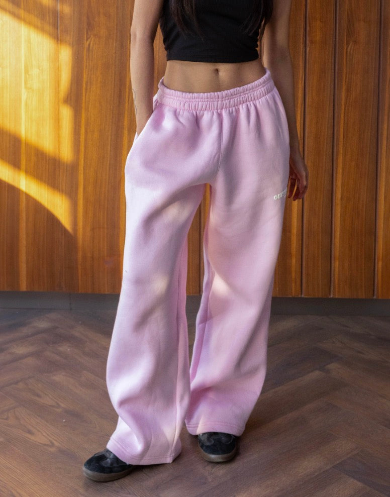 PINK ESSENTIALS PANT