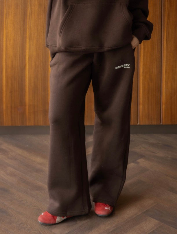 BROWN ESSENTIALS PANT